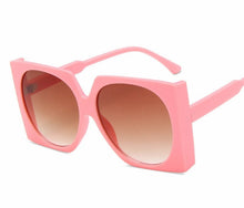 Load image into Gallery viewer, Oversized Retro Square Sunglasses
