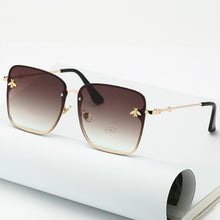 Load image into Gallery viewer, Oversized Square Bossy Bee Sunglasses
